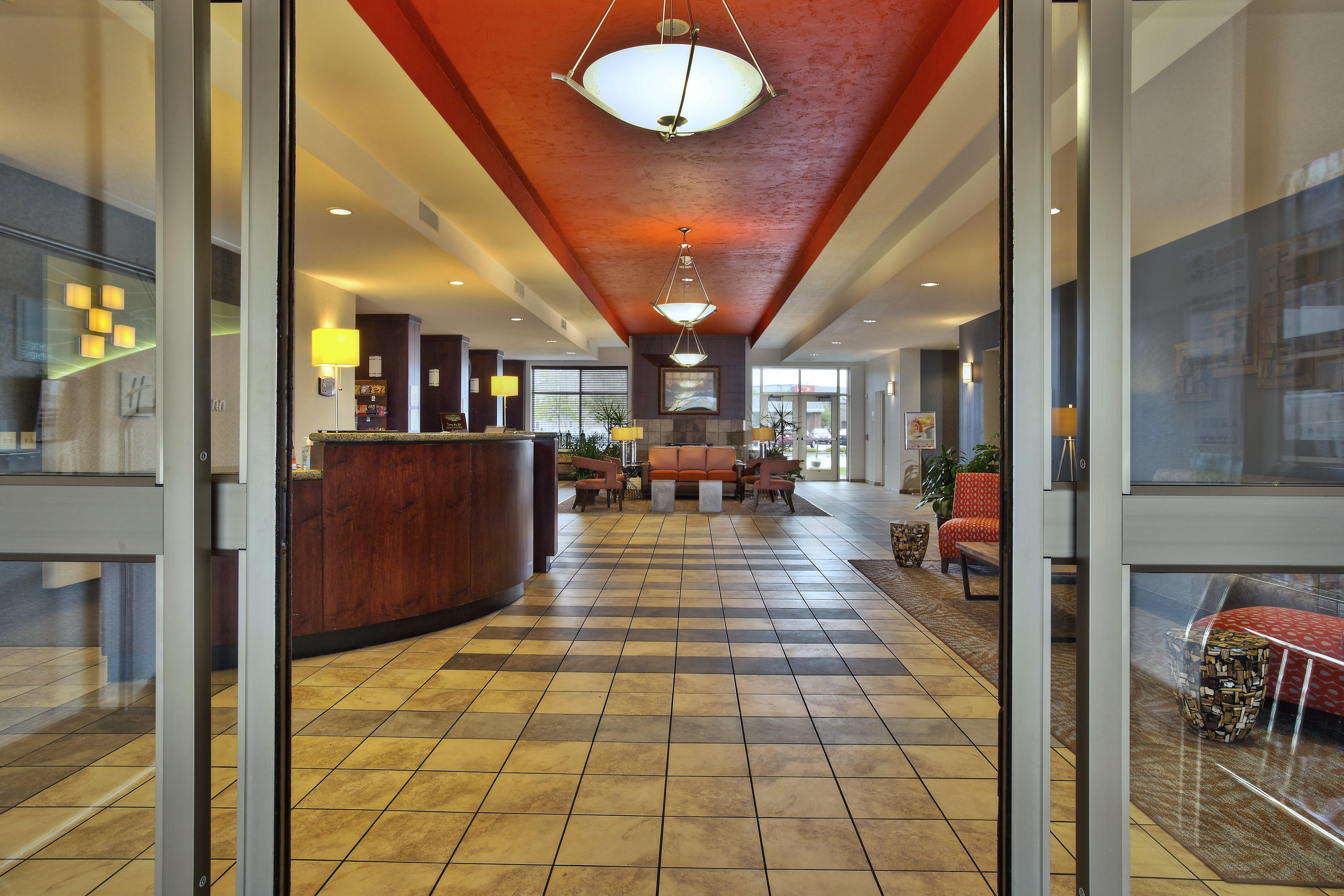 Holiday Inn & Suites Green Bay Stadium By Ihg Extérieur photo