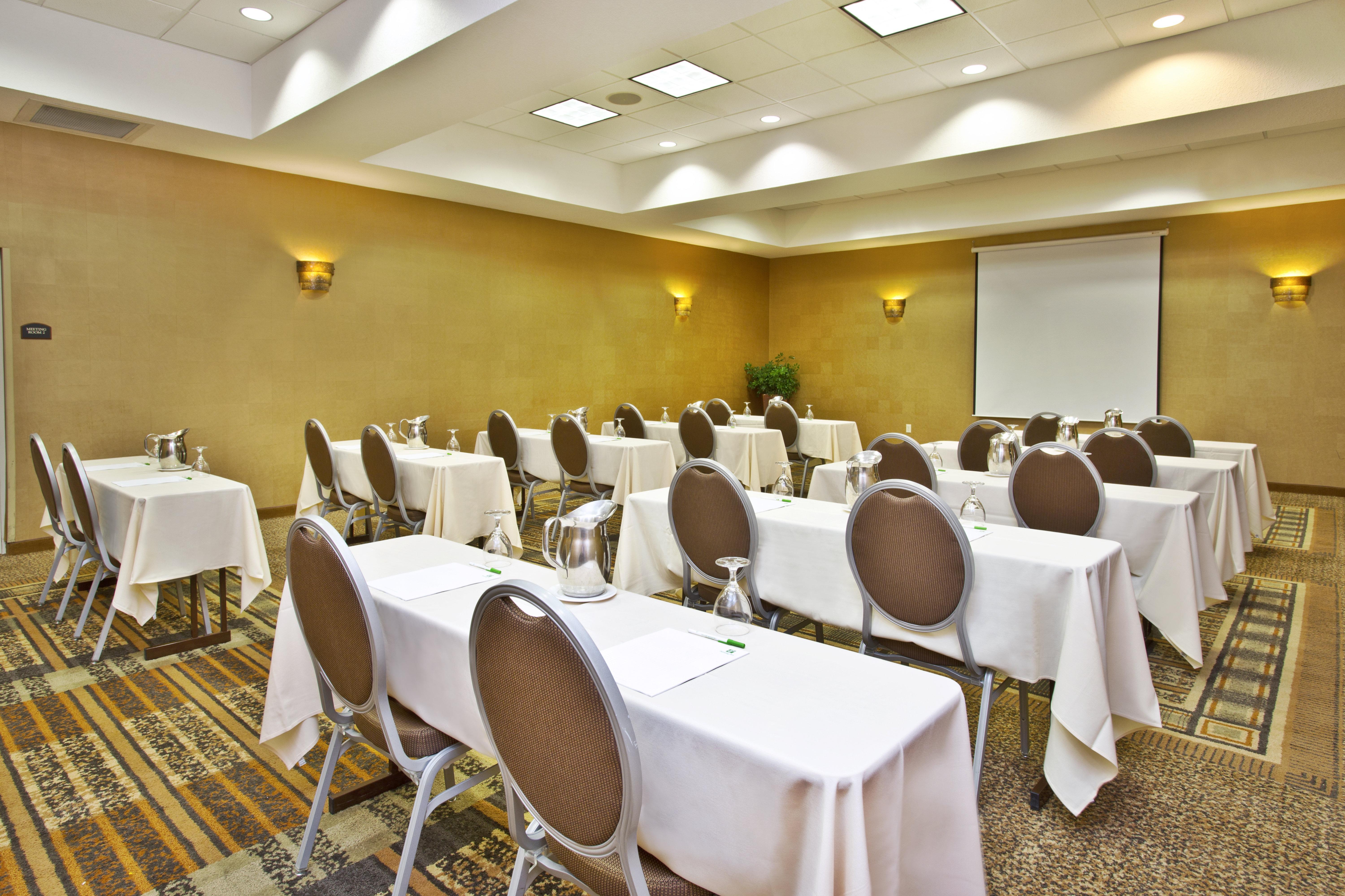 Holiday Inn & Suites Green Bay Stadium By Ihg Extérieur photo