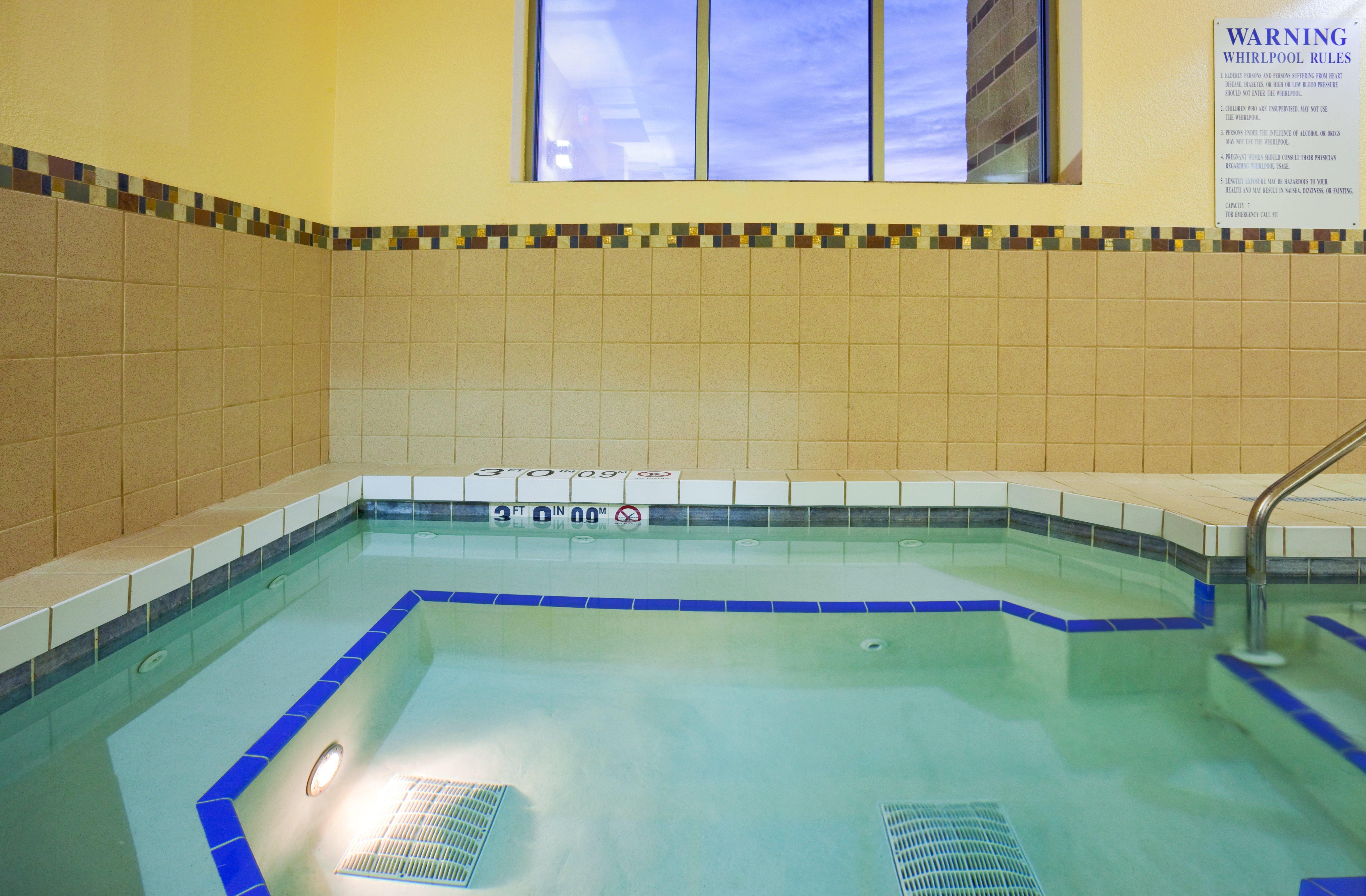 Holiday Inn & Suites Green Bay Stadium By Ihg Extérieur photo