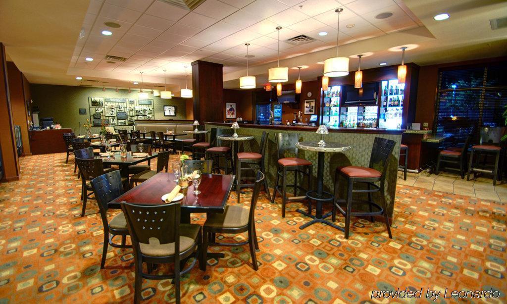 Holiday Inn & Suites Green Bay Stadium By Ihg Extérieur photo