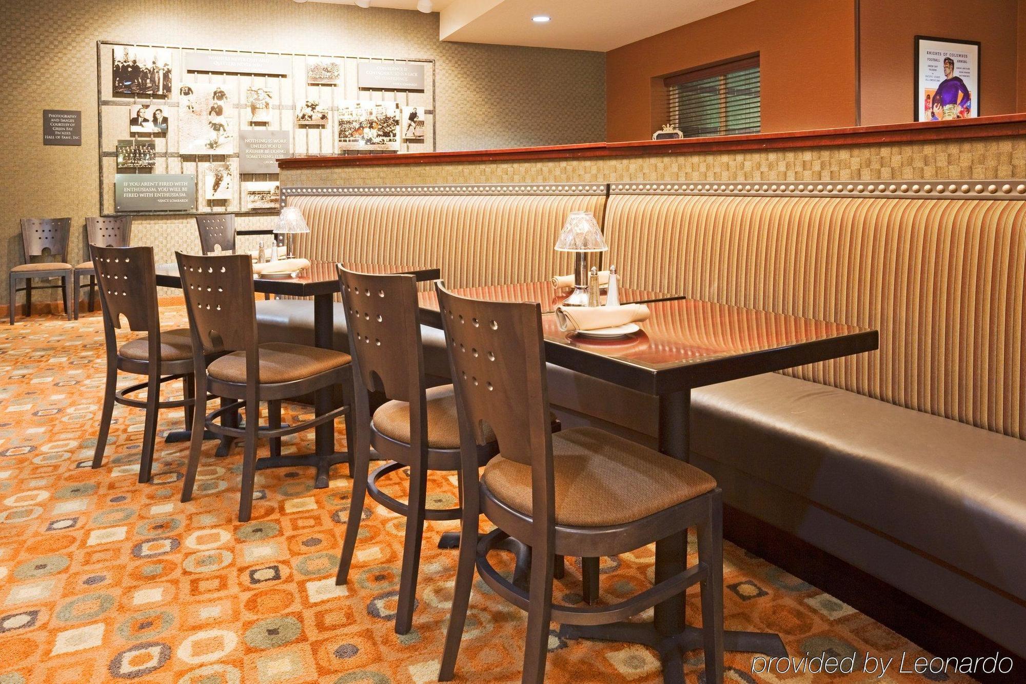 Holiday Inn & Suites Green Bay Stadium By Ihg Extérieur photo
